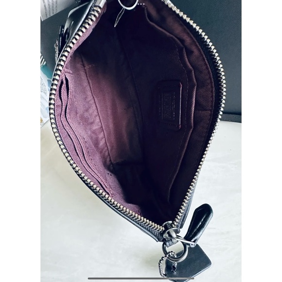 Coach Tea Rose Crossbody Glovetanned Leather  Bag Wristlet - Picture 9 of 11